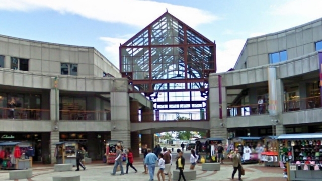 Faneuil Hall Marketplace